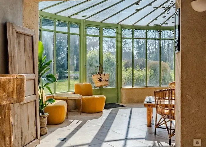Grande Maison De Charme- 14 Pers- 1h Paris Hébergement de vacances