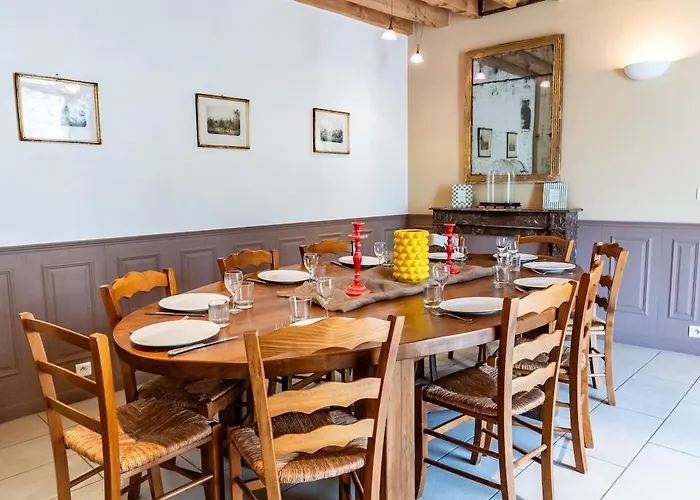 Grande Maison De Charme- 14 Pers- 1h Paris Hébergement de vacances *